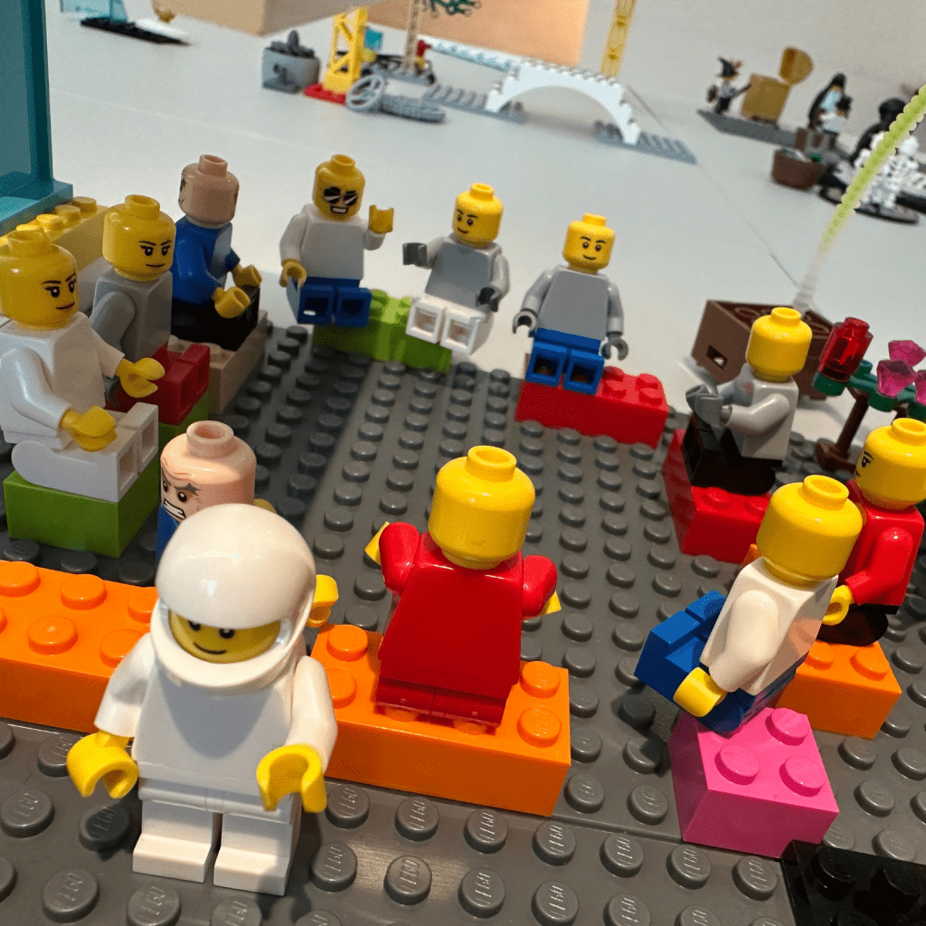 LEGO® SERIOUS PLAY® Workshop Training Facilitator für Führung Teams und Unternehmen 4